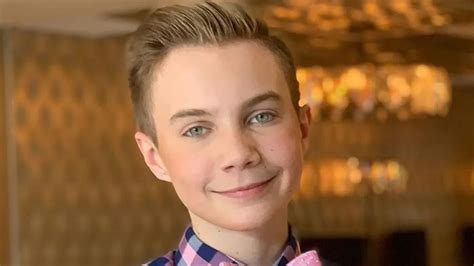 is brady from dance moms gay: What if Brady's sexuality played a role in the show's narrative?